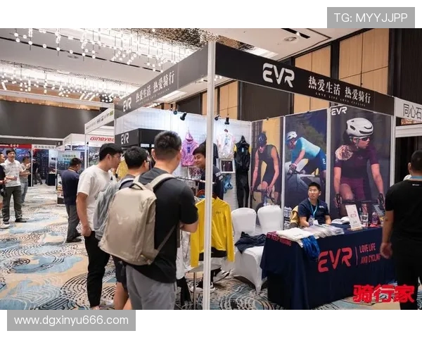 全球挑战赛分析:FPX在耐力赛中的卓越表现与战术深度探讨 全球挑战赛分析:FPX在耐力赛中的卓越表现与战术深度探讨
