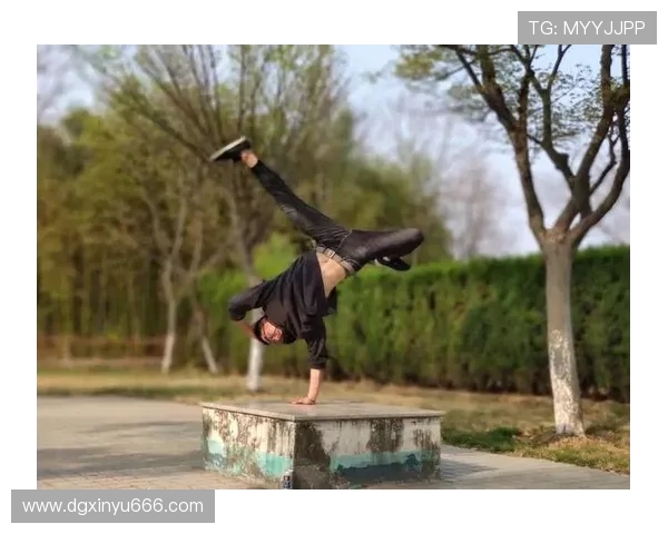 武汉街舞队荣登街舞意识排行榜第一名引领潮流风尚