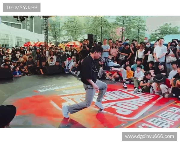 深圳街舞队与南京街舞队赛后复盘团队协作的精彩瞬间与经验分享