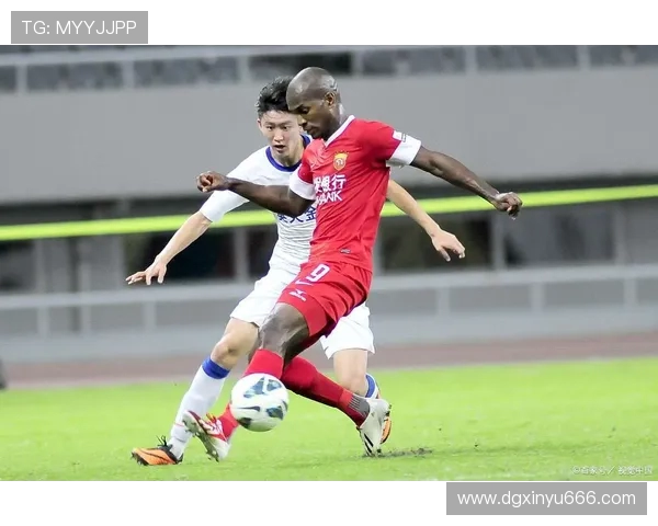 大分三神迎战浦和红钻力争主场胜利展现球队实力