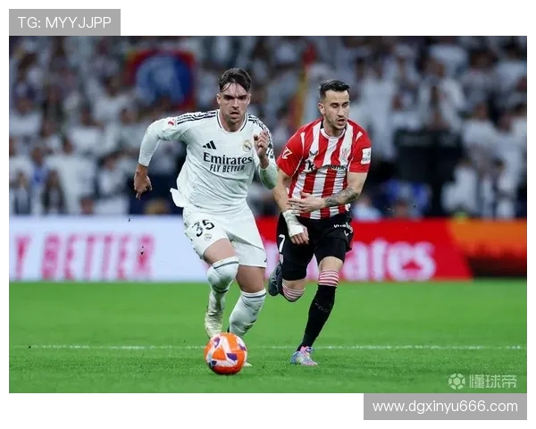 皇马主场迎战杰罗纳争夺西甲积分榜重要战役 皇马主场迎战杰罗纳争夺西甲积分榜重要战役