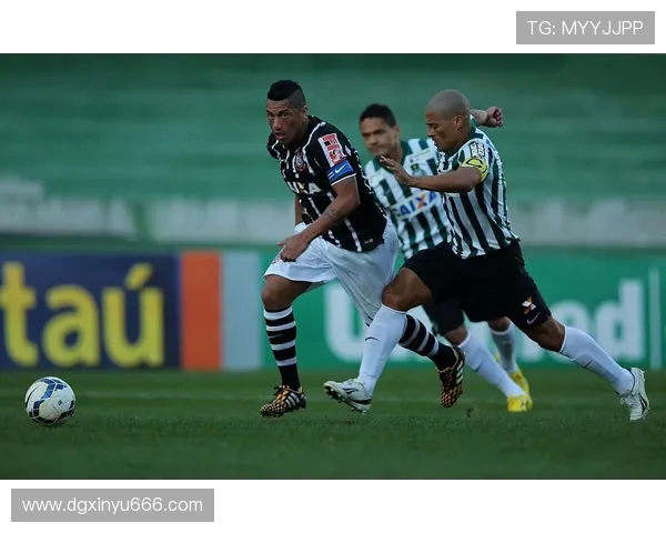 米美洲与巴拉纳的激烈对决谁将赢得这场足球盛宴 米美洲与巴拉纳的激烈对决谁将赢得这场足球盛宴