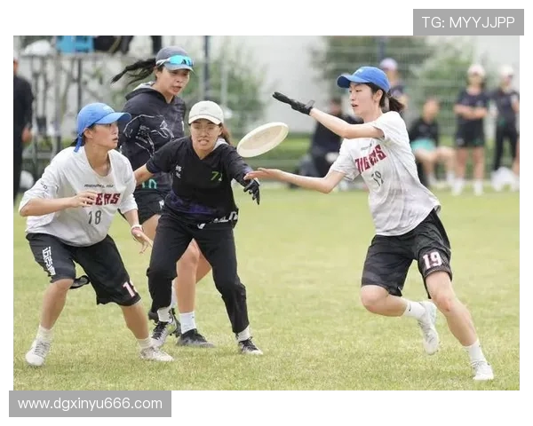 飞盘热潮来袭重庆飞盘队的训练与比赛状态全解析